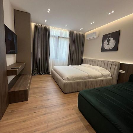 Lux Stay Тирана Экстерьер фото