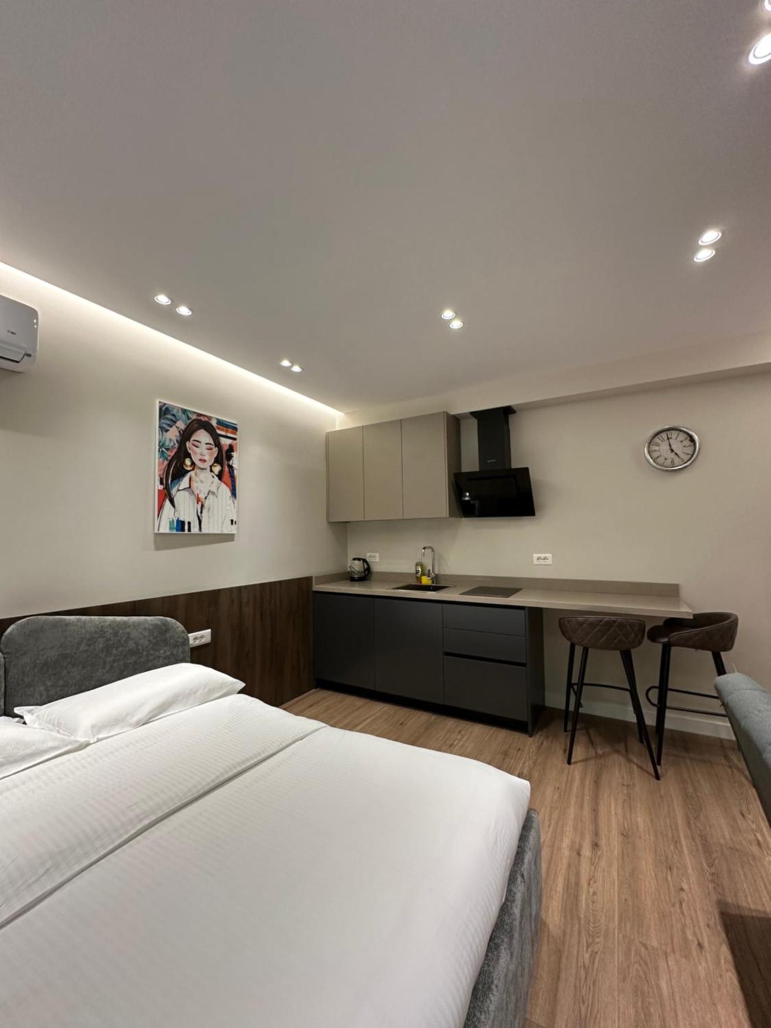 Lux Stay Тирана Экстерьер фото