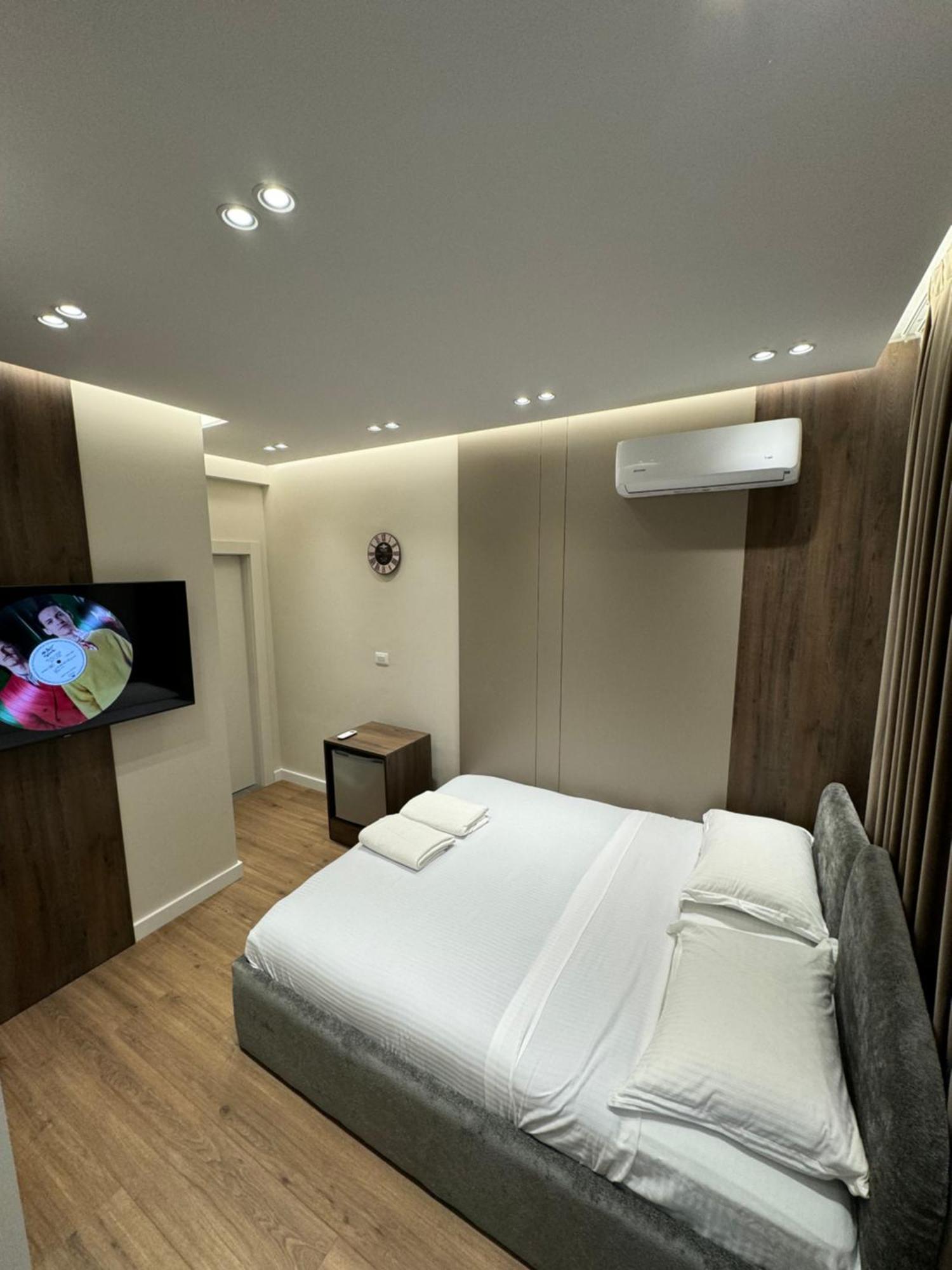 Lux Stay Тирана Экстерьер фото
