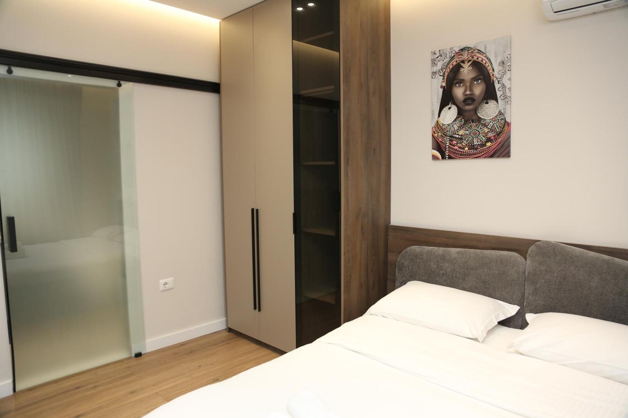 Lux Stay Тирана Экстерьер фото