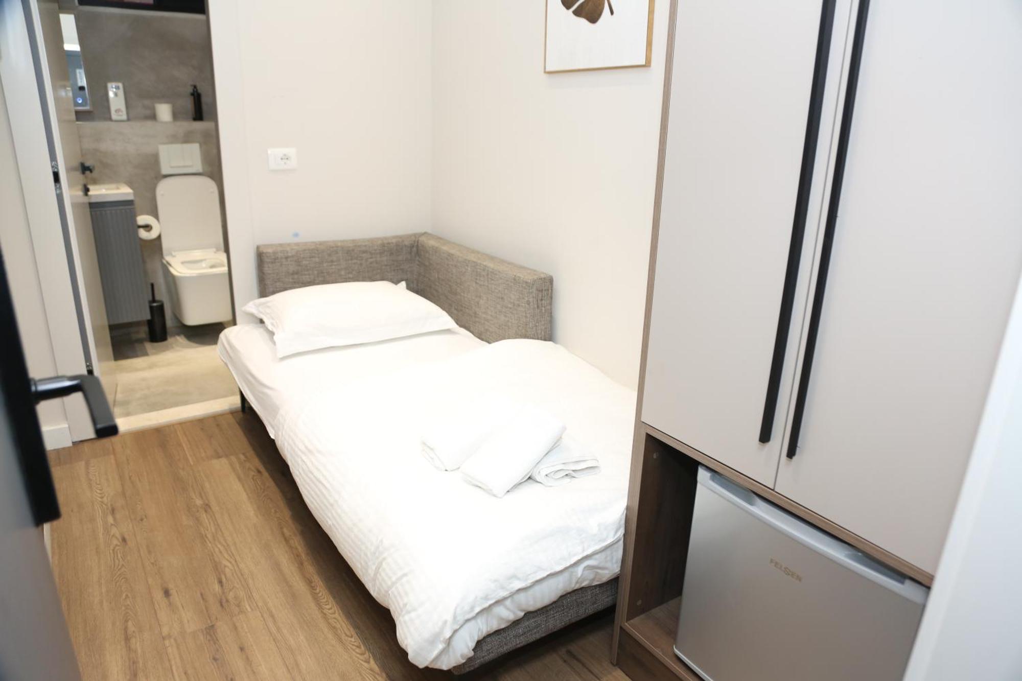 Lux Stay Тирана Экстерьер фото