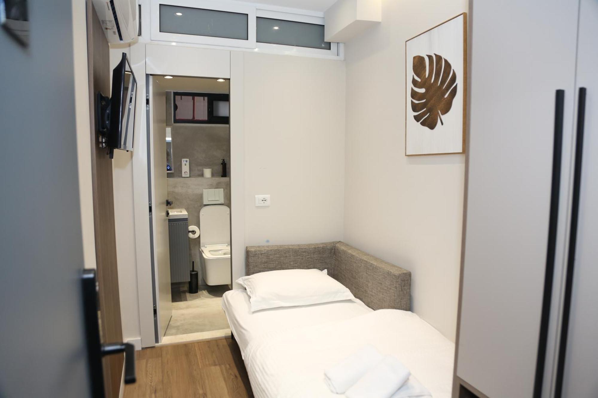 Lux Stay Тирана Экстерьер фото